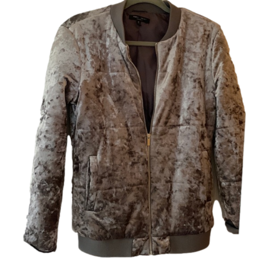 Romeo & Juliet Couture Gray velvet jacket so cute. Fetch